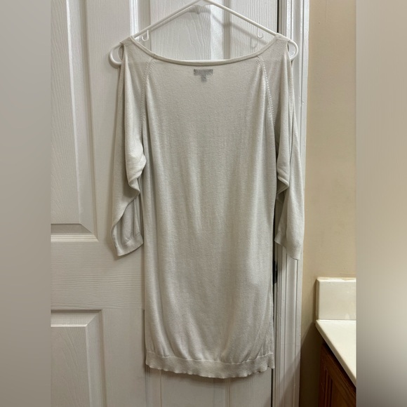 Express Women’s Cashmere Blend Ivory Cold Shoulder Tunic Sweater Medium - Picture 7 of 10